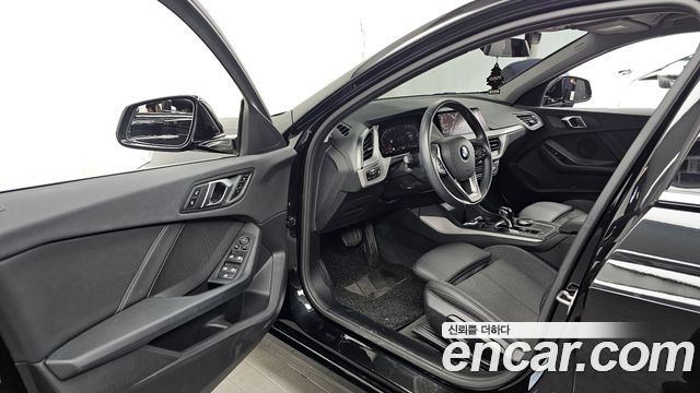BMW 1-Series 118d Joy