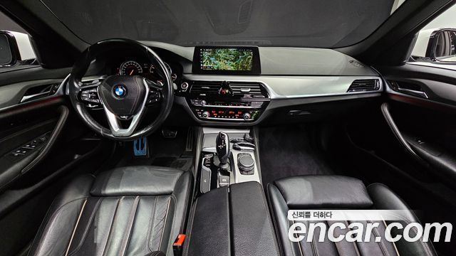 BMW 5-Series 520d xDrive M Sport Package