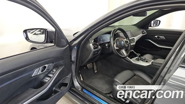 BMW 3-Series 320e M Sports