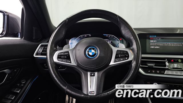 BMW 3-Series 320e M Sports