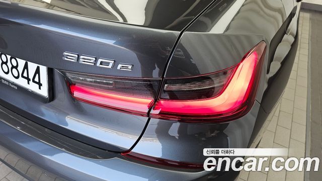 BMW 3-Series 320e M Sports