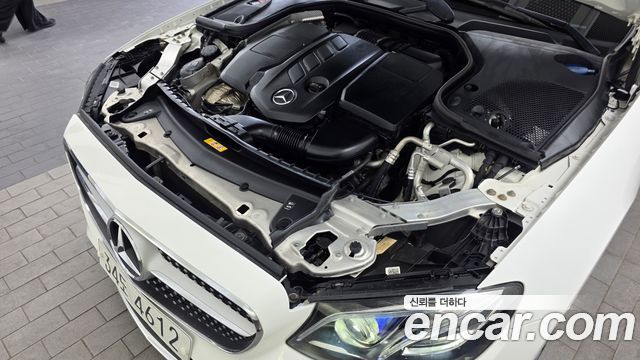Mercedes-Benz E-Class E220d Coupe