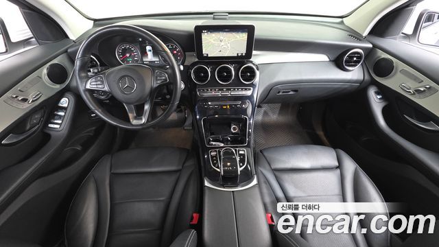 Mercedes-Benz GLC-Class GLC350e 4MATIC
