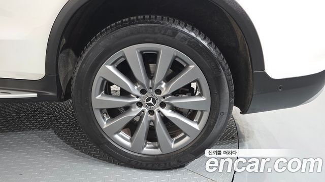 Mercedes-Benz GLC-Class GLC350e 4MATIC