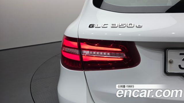 Mercedes-Benz GLC-Class GLC350e 4MATIC