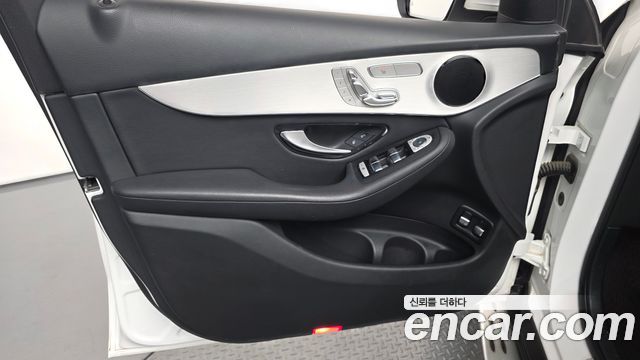 Mercedes-Benz GLC-Class GLC350e 4MATIC