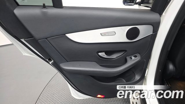 Mercedes-Benz GLC-Class GLC350e 4MATIC