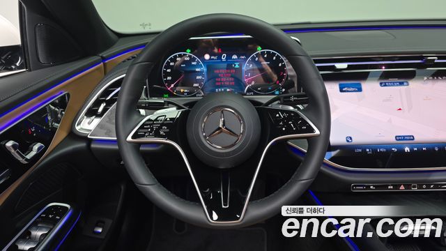 Mercedes-Benz E-Class E200 Avantgarde