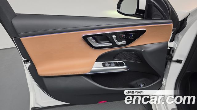 Mercedes-Benz E-Class E200 Avantgarde
