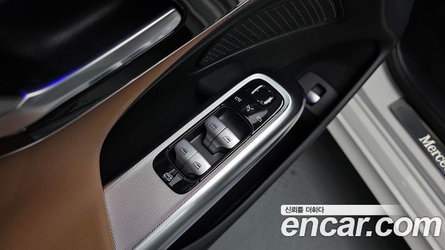 Mercedes-Benz E-Class E200 Avantgarde