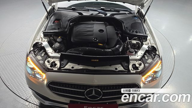 Mercedes-Benz E-Class E350 4MATIC Avantgarde