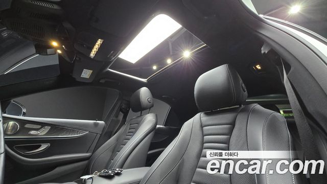 Mercedes-Benz E-Class E350 4MATIC Avantgarde