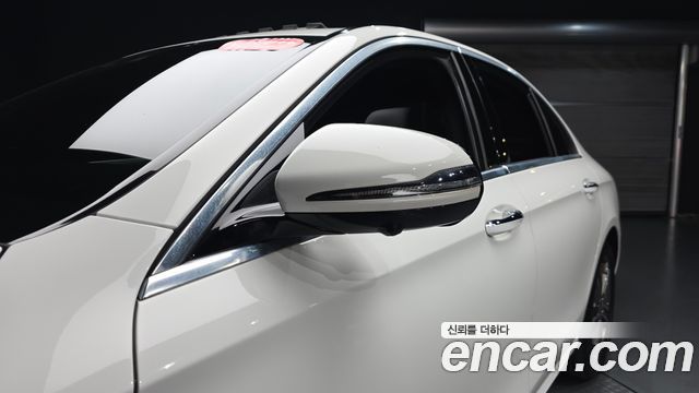 Mercedes-Benz E-Class E350 4MATIC Avantgarde