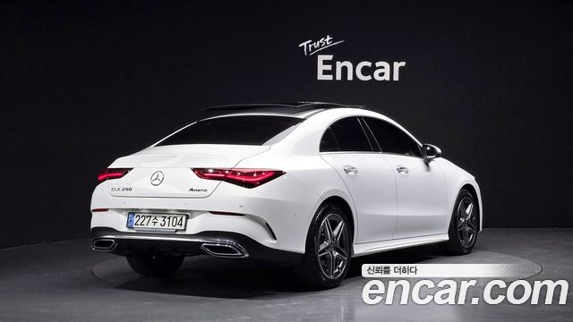 Mercedes-Benz CLA-Class CLA250 4MATIC