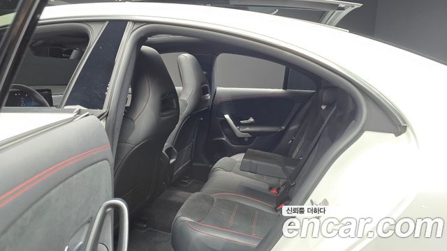 Mercedes-Benz CLA-Class CLA250 4MATIC