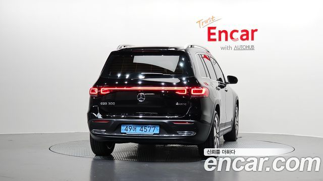 Mercedes-Benz EQB EQB300 4MATIC
