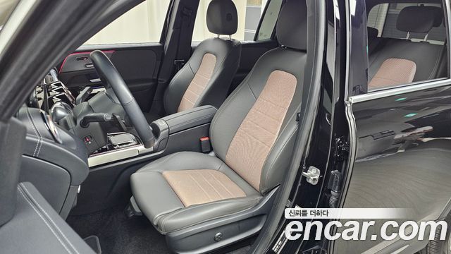 Mercedes-Benz EQB EQB300 4MATIC