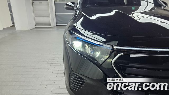 Mercedes-Benz EQB EQB300 4MATIC