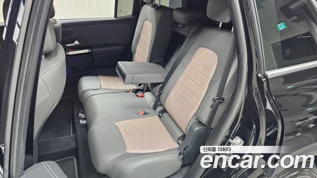 Mercedes-Benz EQB EQB300 4MATIC