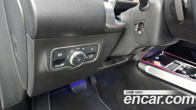 Mercedes-Benz EQB EQB300 4MATIC