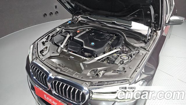 BMW 5-Series 520i M Sport