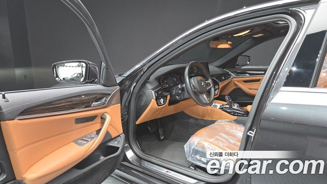 BMW 5-Series 520i M Sport