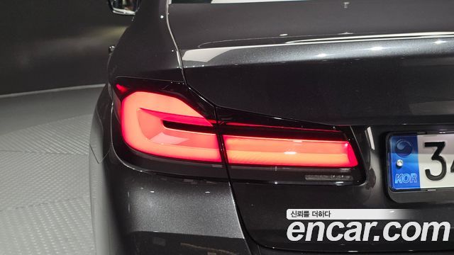 BMW 5-Series 520i M Sport