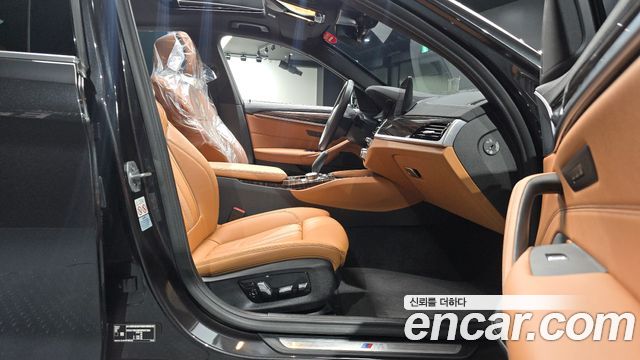 BMW 5-Series 520i M Sport