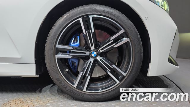 BMW 3-Series 320i M Sport