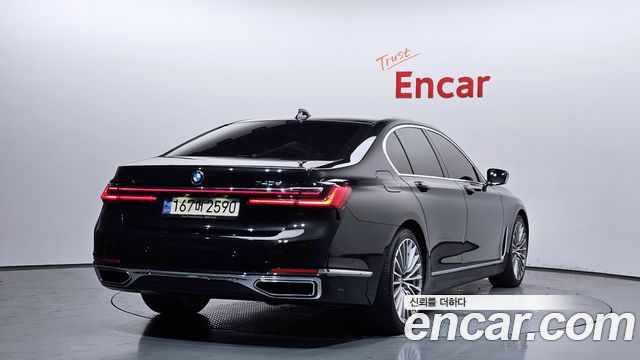 BMW 7-Series 740d xDrive Design Pure Excellence