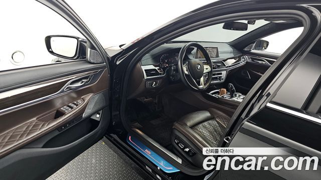 BMW 7-Series 740d xDrive Design Pure Excellence