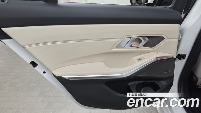 BMW 3-Series M340i Pro