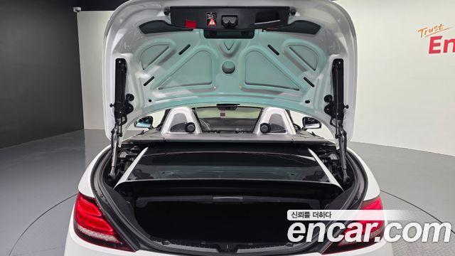 Mercedes-Benz SLC-Class AMG SLC43