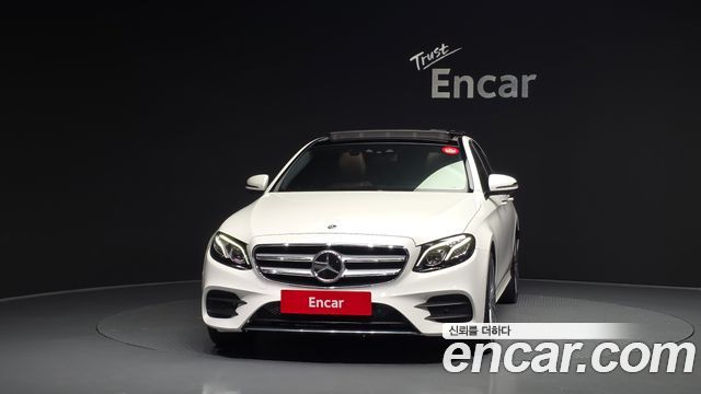 Mercedes-Benz E-Class E350 4MATIC AMG Line