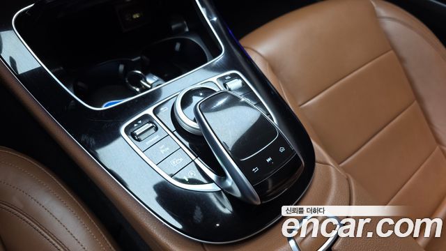 Mercedes-Benz E-Class E350 4MATIC AMG Line