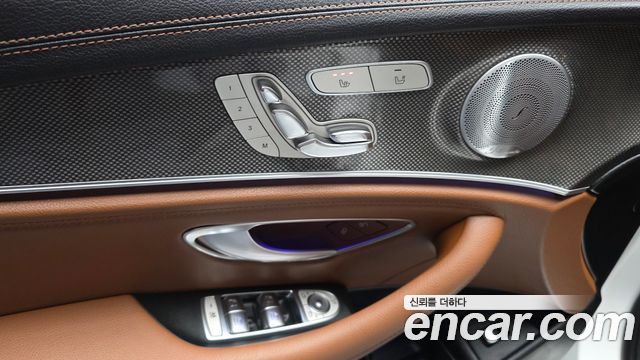Mercedes-Benz E-Class E350 4MATIC AMG Line