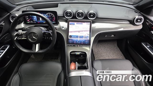 Mercedes-Benz C-Class C300 4MATIC AMG Line