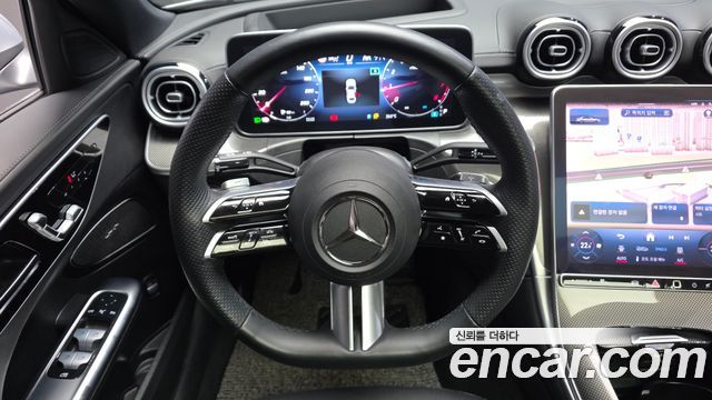 Mercedes-Benz C-Class C300 4MATIC AMG Line