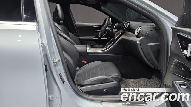 Mercedes-Benz C-Class C300 4MATIC AMG Line