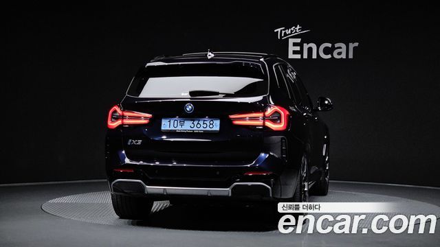 BMW iX3 M Sports