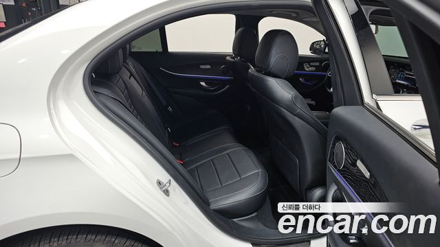 Mercedes-Benz E-Class E220d Avantgarde