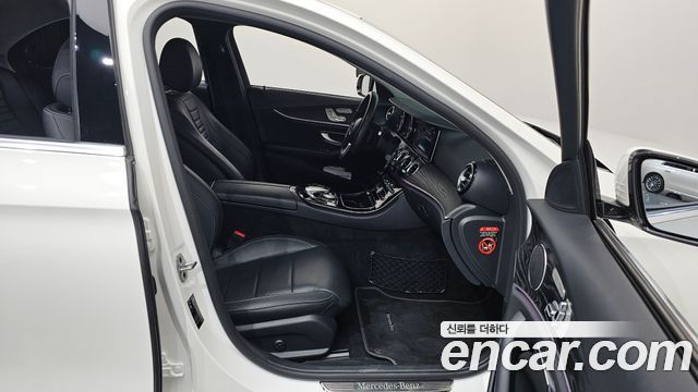 Mercedes-Benz E-Class E220d Avantgarde