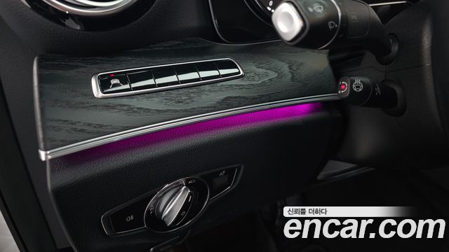 Mercedes-Benz E-Class E220d Avantgarde