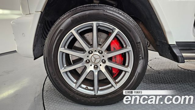 Mercedes-Benz G-Class AMG G63