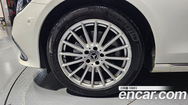 Mercedes-Benz E-Class E250 Exclusive