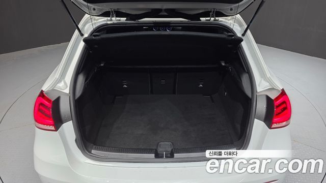 Mercedes-Benz A-Class AMG A45 4MAITC+ Hatchback