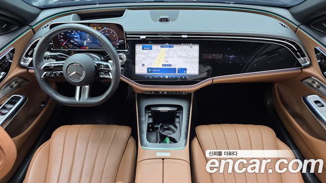 Mercedes-Benz E-Class E300 4MATIC AMG Line
