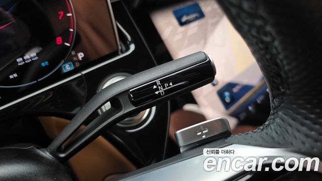 Mercedes-Benz E-Class E300 4MATIC AMG Line