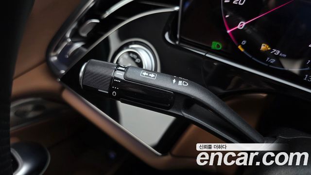 Mercedes-Benz E-Class E300 4MATIC AMG Line