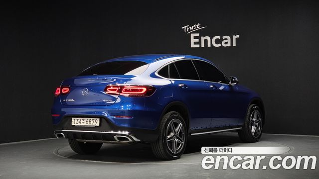 Mercedes-Benz GLC-Class GLC300e 4MATIC Coupe